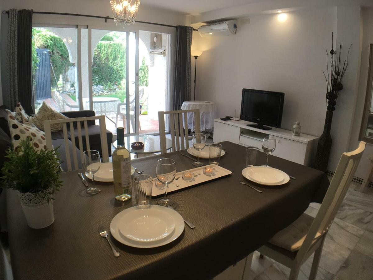 Rio Marina Apartment Nerja Extérieur photo